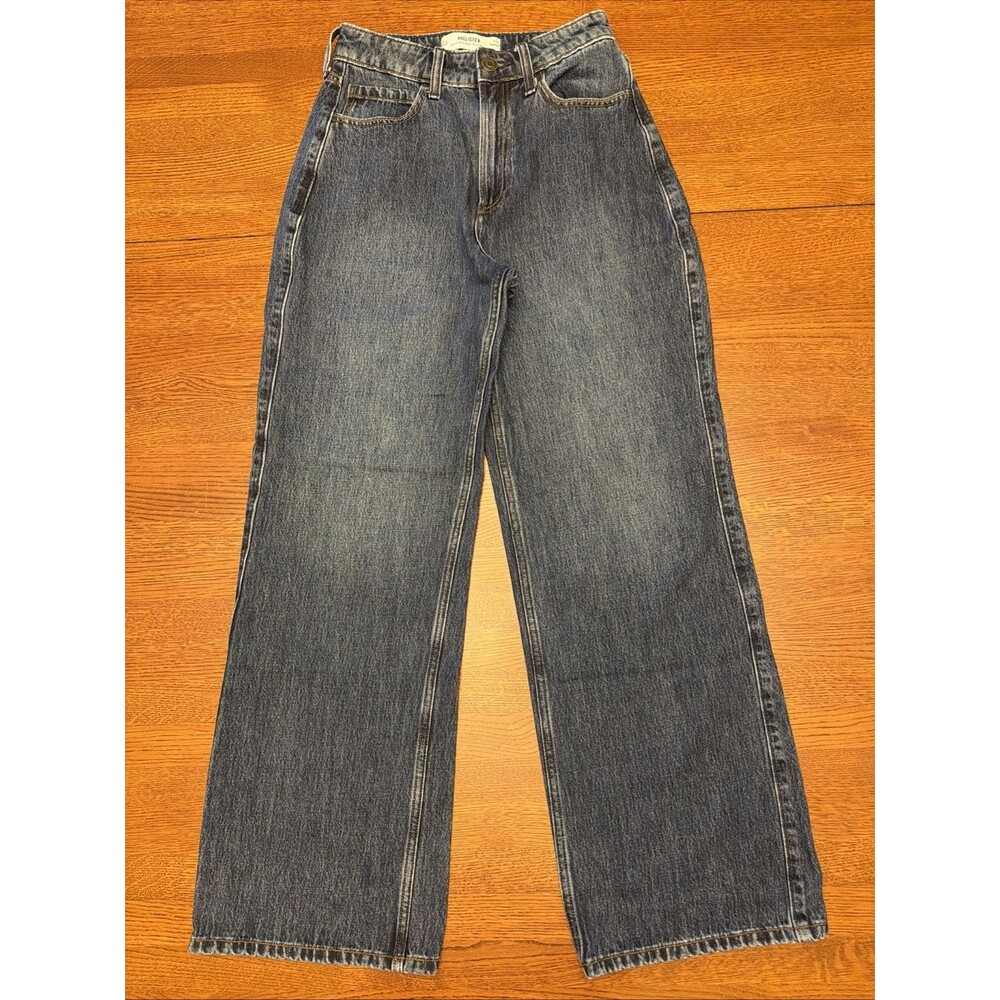 Hollister Ultra High Rise Baggy Jeans Womens Size 2R W26 Medium Wash 100% Cotton